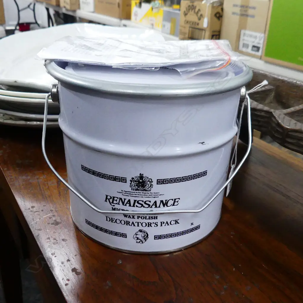 3L TIN OF RENAISSANCE WAX POLISH Image 1++