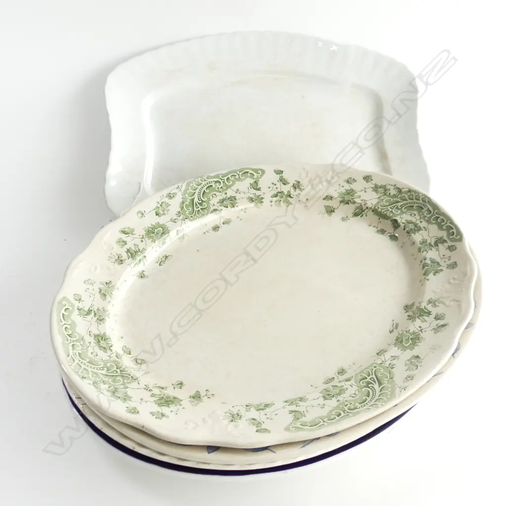 5 LG VINTAGE OVAL PLATTERS 390x470mm Image 1++