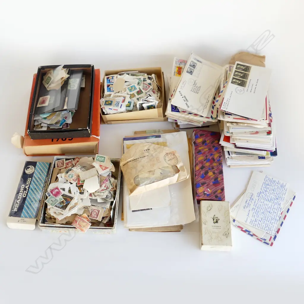 BOX LOT STAMP COLLECTION Image 1++