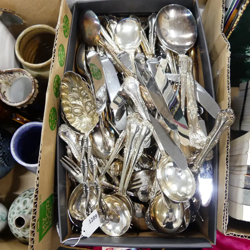 BOX LOT SILVER PLATE CUTLERY Image 1++