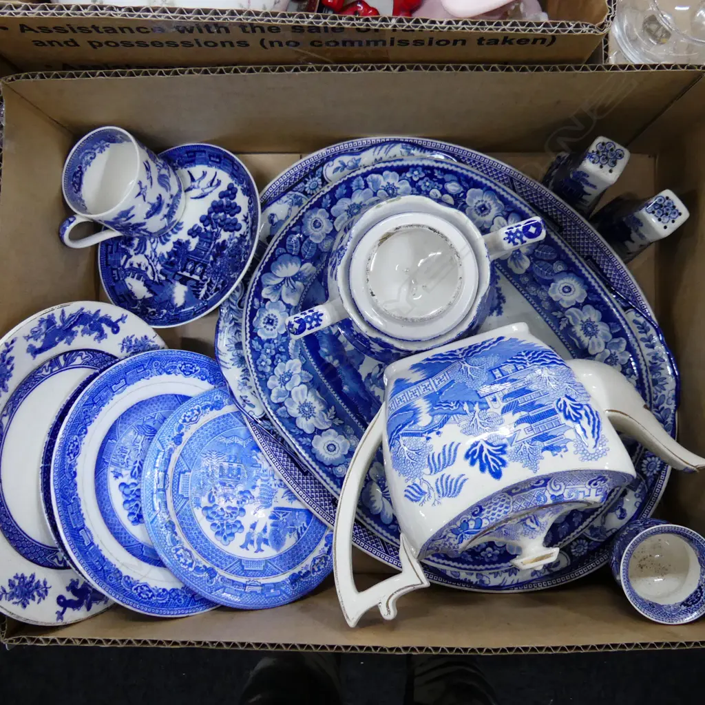 SMALL BOX OF 12PCS VINTAGE B/W CHINA ASHETS TEAPOT  H130MM ETC Image 1++