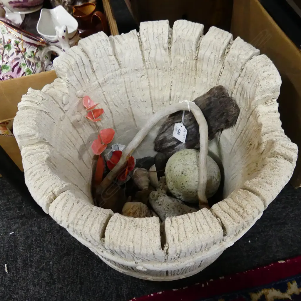 CONCRETE GARDEN BUCKET + CONTENTS H280MM Image 1++