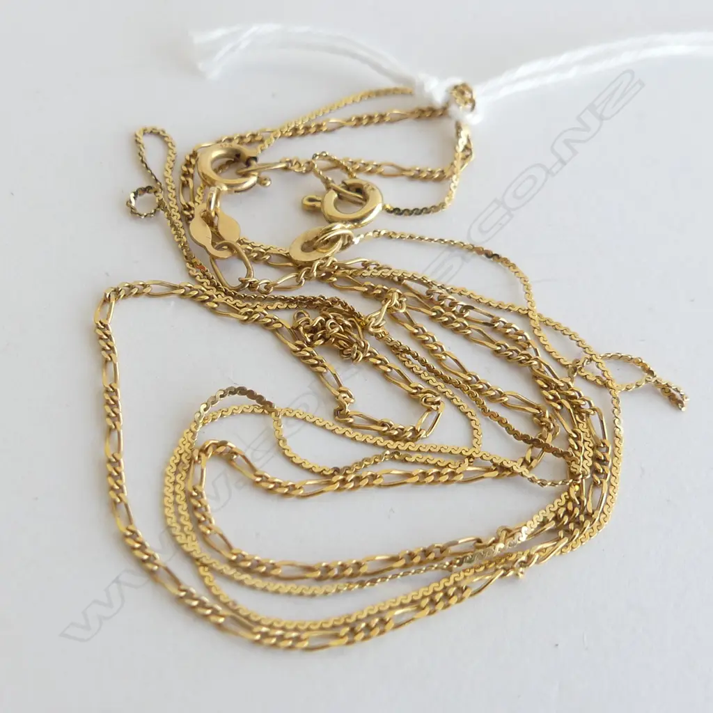 TWO FINE GOLD CHAINS 2.74 GMS Image 1++