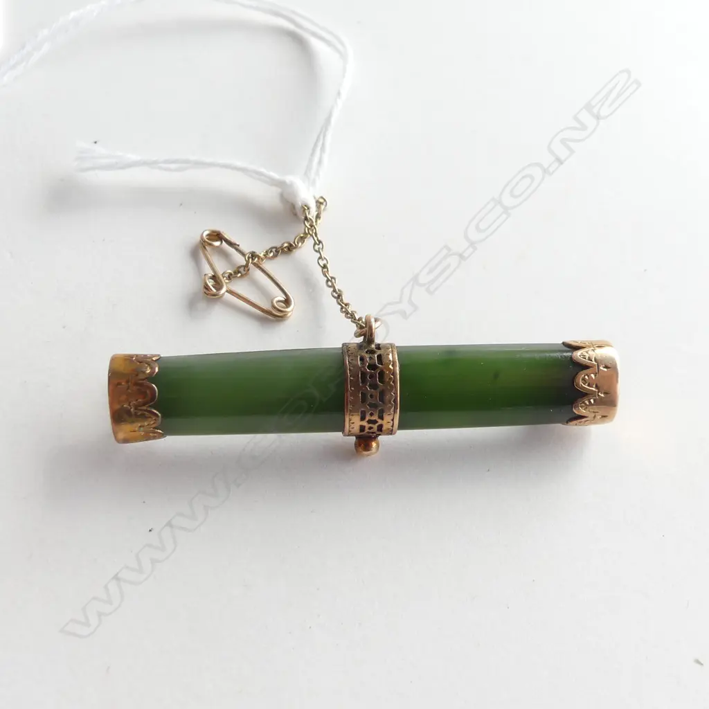 NZ COLONIAL 9CT ROSE GOLD & POUNAMU BAR BROOCH Image 1++