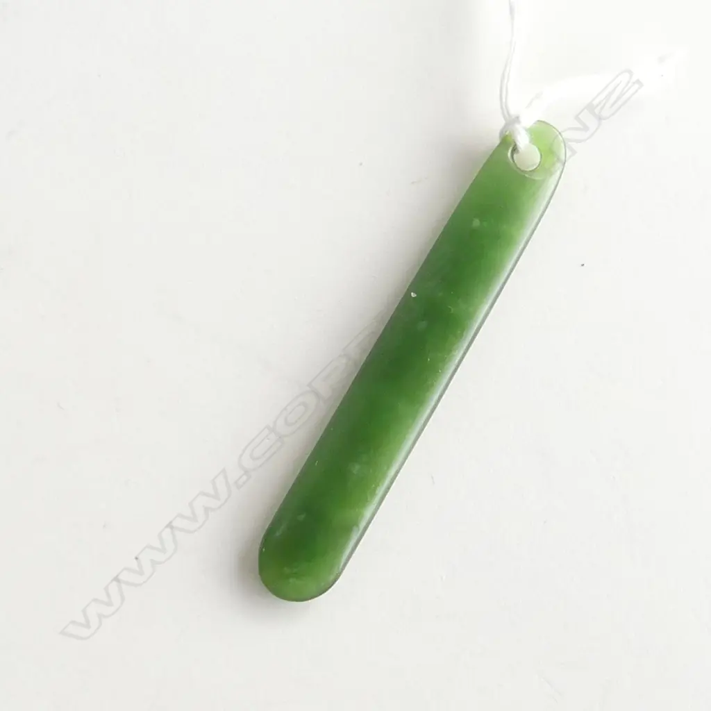 OLD NEPHRITE PENDANT tapered hole rounded oval section L.70mm Image 1++