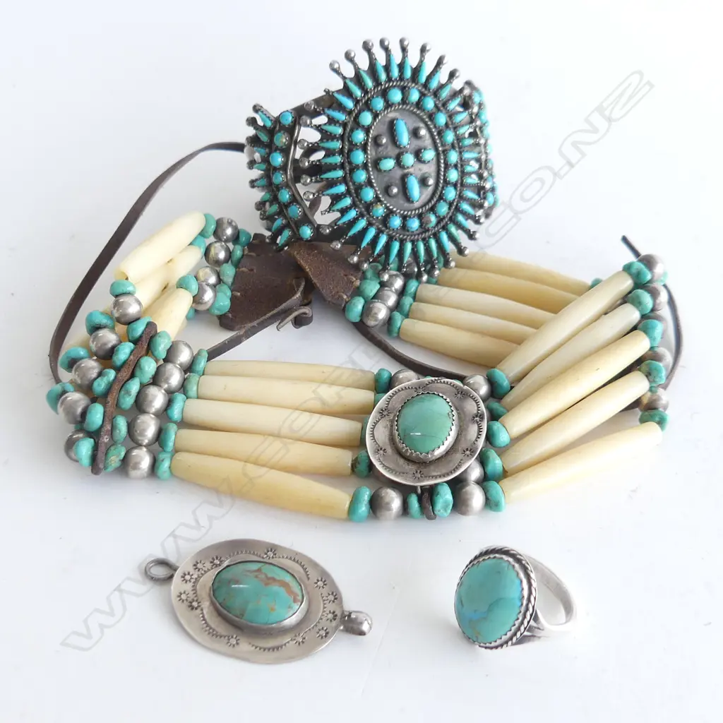 TURQUOISE & 925 SILVER JEWELLERY; RING, PENDANT, BRACELET & CHOKER WITH LEATHER TIES - POSSIBLY ZUNI RELATED Image 1++