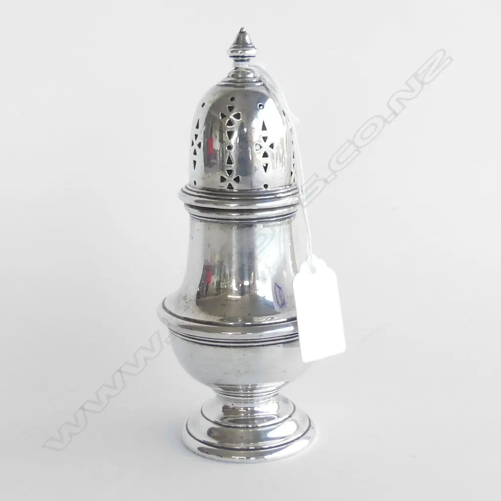 STG SILVER SUGAR SIFTER LONDON 1938 156 GRAMS Image 1++