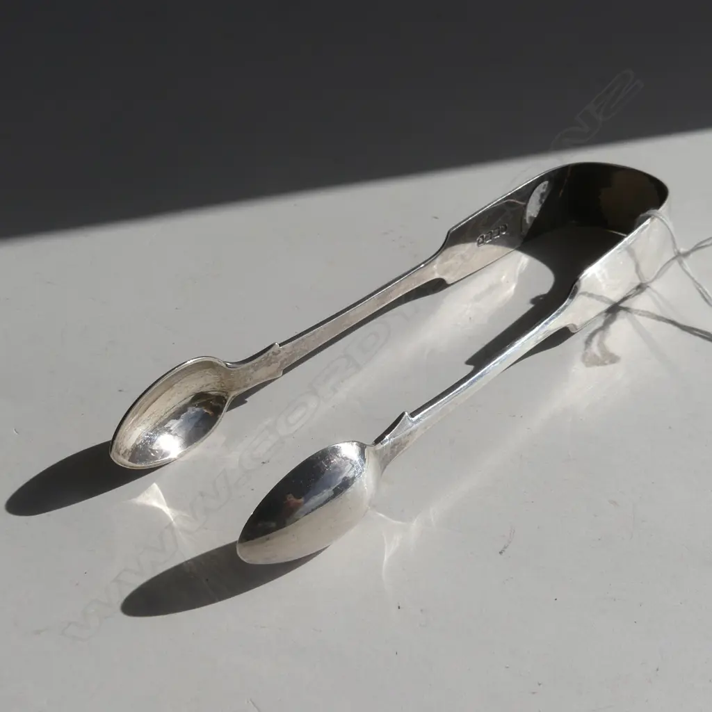 STG SILVER SUGAR TONGS EXETER 1882 57 GRAMS Image 1++
