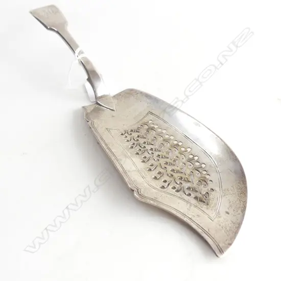 STG SILVER FISH SLICE LONDON 1839 183 GRAMS