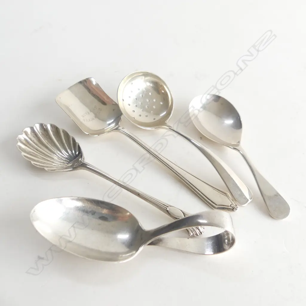 5 ASST. STG SILVER SPOONS; CADDY ETC 94 GRAMS Image 1++