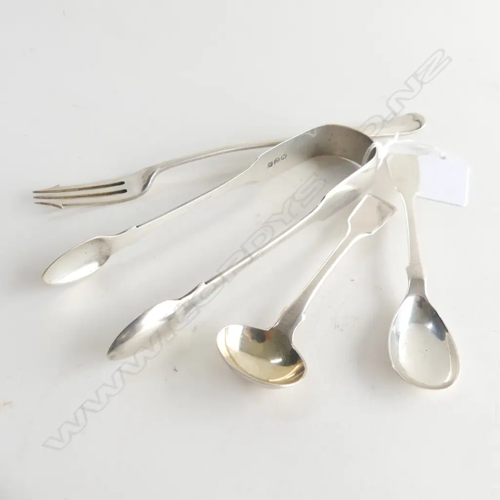 4 PCES STG SILVER CUTLERY; GEORGIAN SUGAR TONGS, PR GEORGIAN MUSTARD SPOONS, PICKLE FORK 95 GRAMS Image 1++