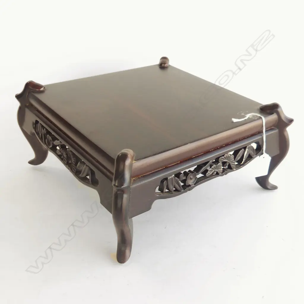 OLD ORIENTAL ROSEWOOD VASE TABLE H146mm. W.300mm Image 1++