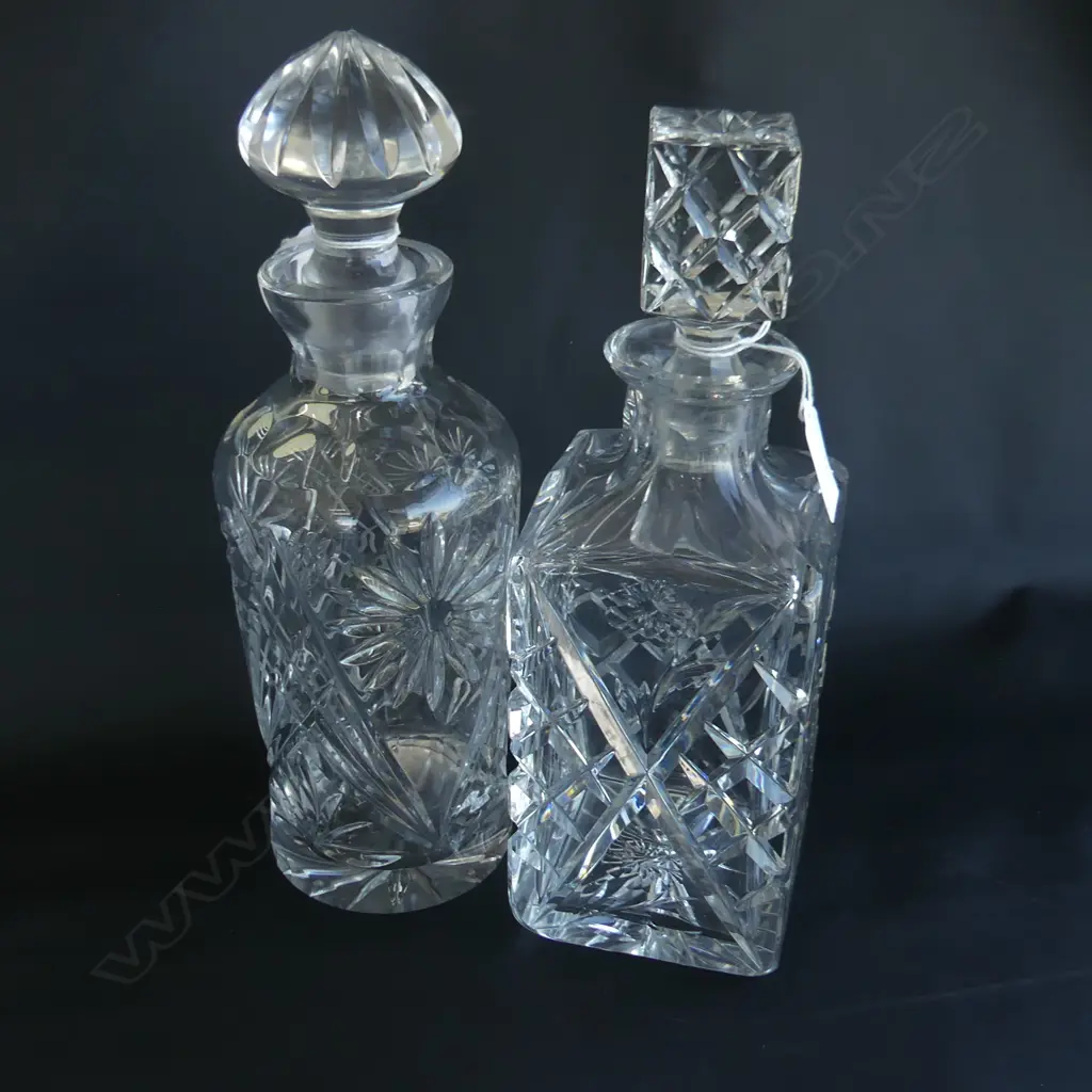 2 CRYSTAL DECANTERS Image 1++