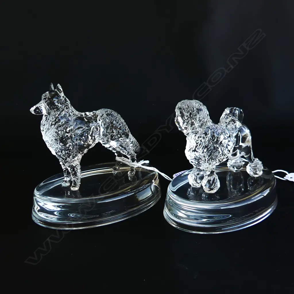 2 NEIL HARRIS GLASS STATUETTES; LOWCHEN & BELGIAN SHEP. Image 1++