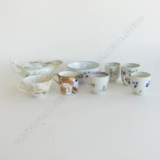 8 PCES 18/19thC PORCELAIN; SAUCE BOAT, 5 COFFEE CANS, TEA CUP, BOWL