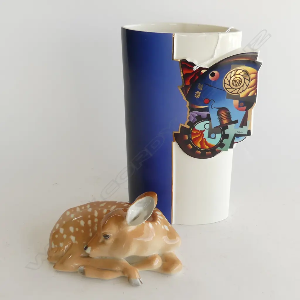 GOEBEL 'ARTIS ORBIS' VASE H.250mm + CERAMIC FAWN Image 1++