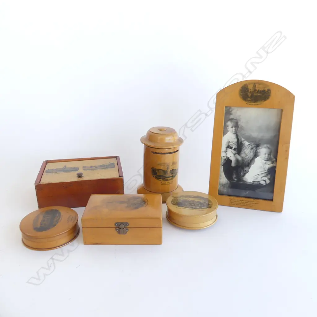SMALL BOX OF 6PCS MAUCHLINE WARE Image 1++