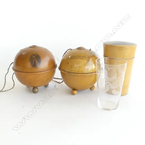 2 MAUCHLINE WARE STRING DISPENCERS 100 MM & GLASS BEAKER HOLDER WITH GLASS