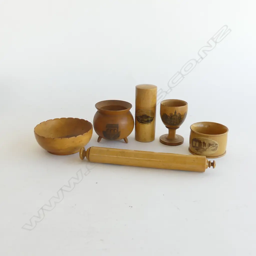 SMALL BOX OF 6PCS MAUCHLINE WARE Image 1++