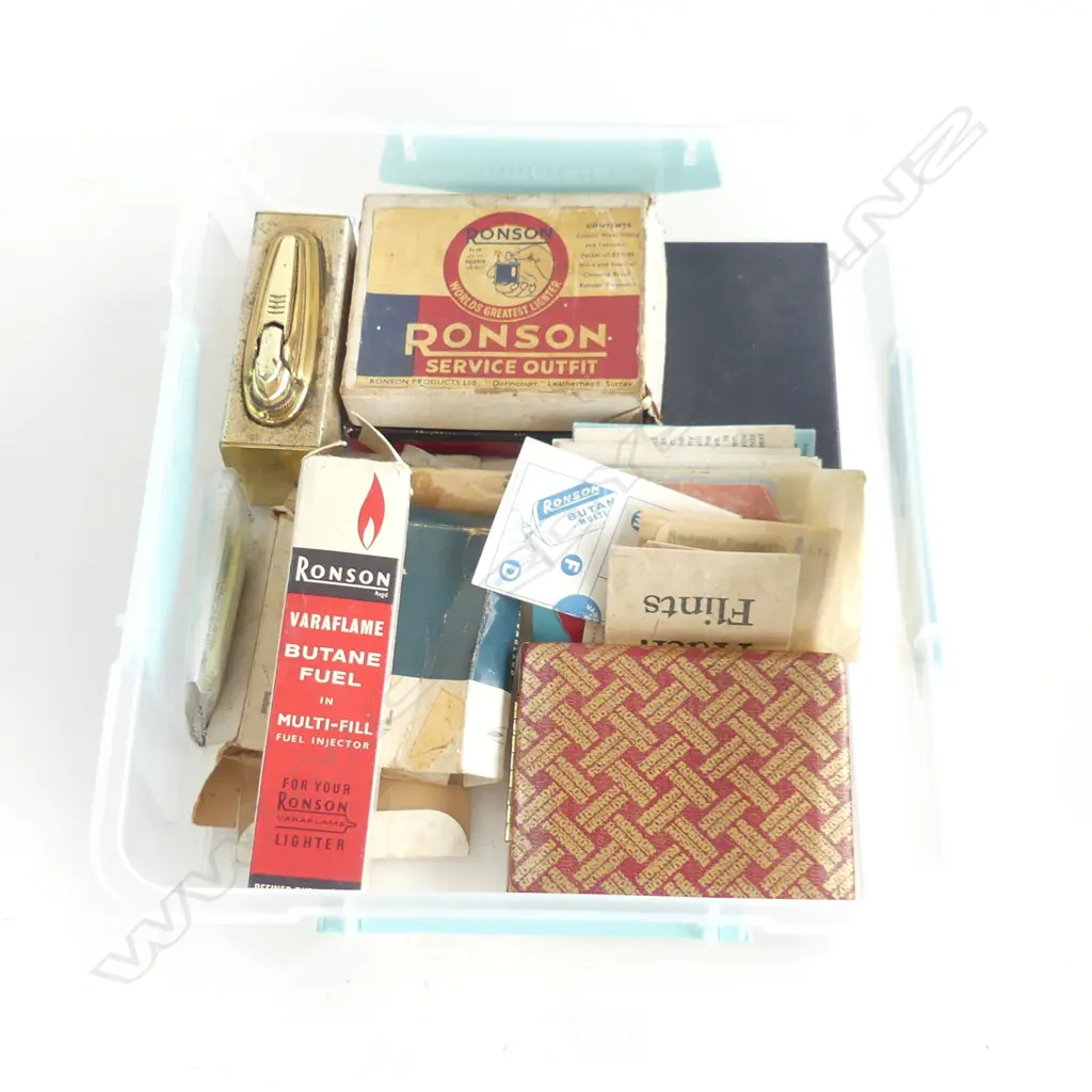 BOX LOT ASST. RONSON LIGHTER ACCESSORIES; PACKAGING, PAMPLETS Image 1++