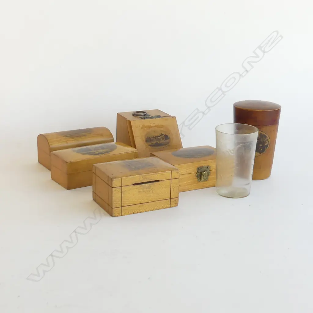 SMALL BOX OF 6PCS MAUCHLINE WARE Image 1++