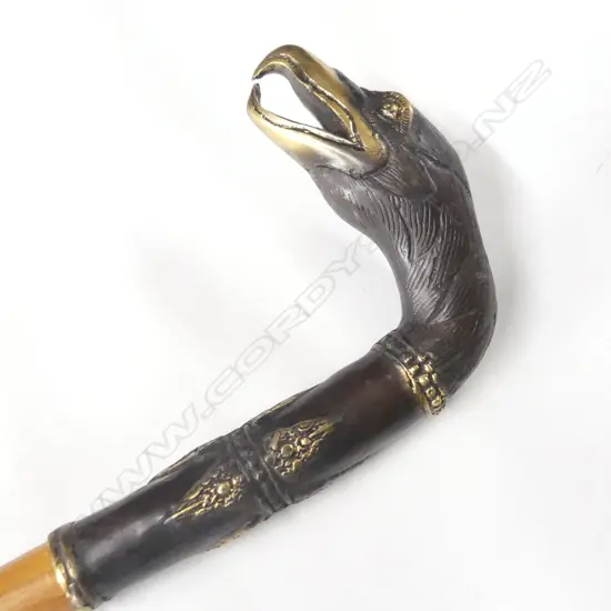 WOODEN WALKING STICK WITH BRONZE BIRD HEAD HANDLE & SHAFT L. 1000MM