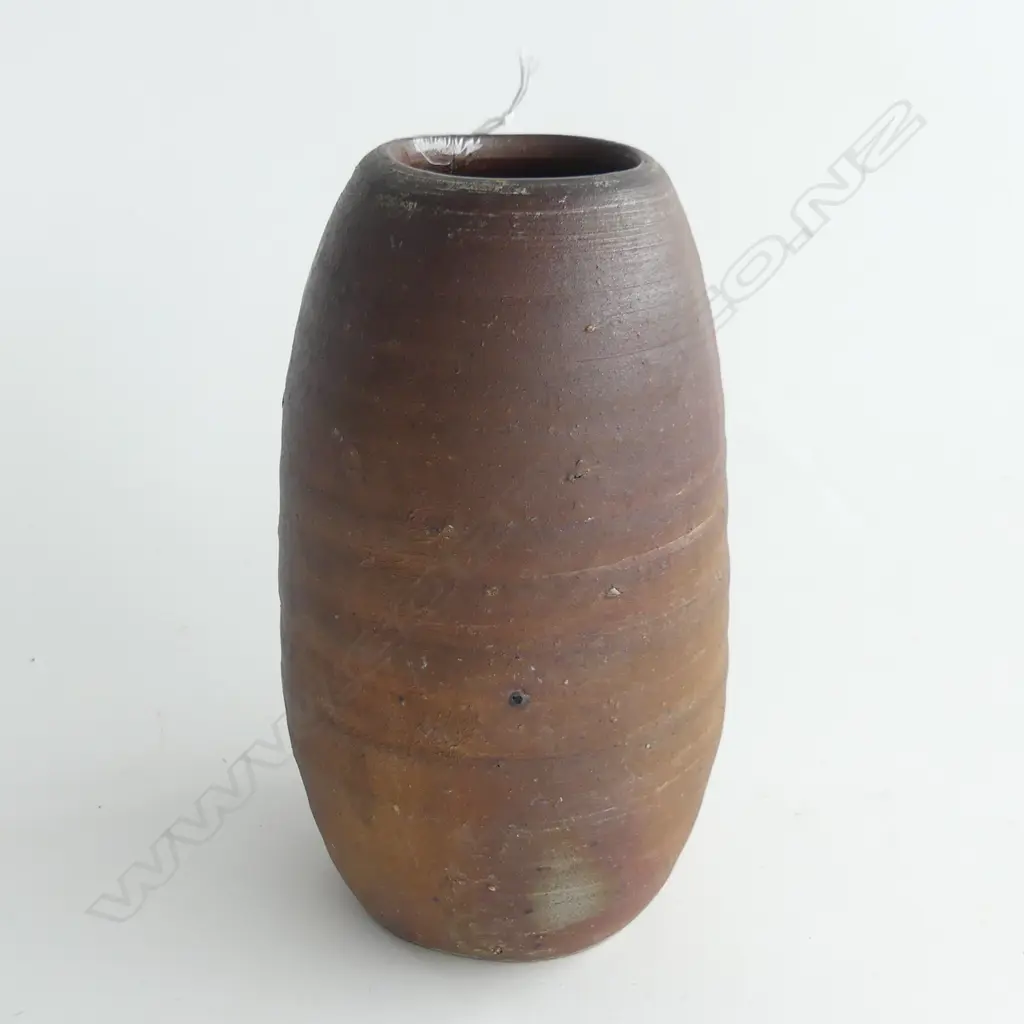 20TH C BIZEN ANAGAMA VASE SIGNED H184MM Image 1++