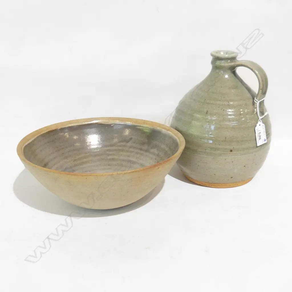ST IVES POTTERY BOWL (DIA 250MM) + POTTERY JUG (H.240MM) Image 1++