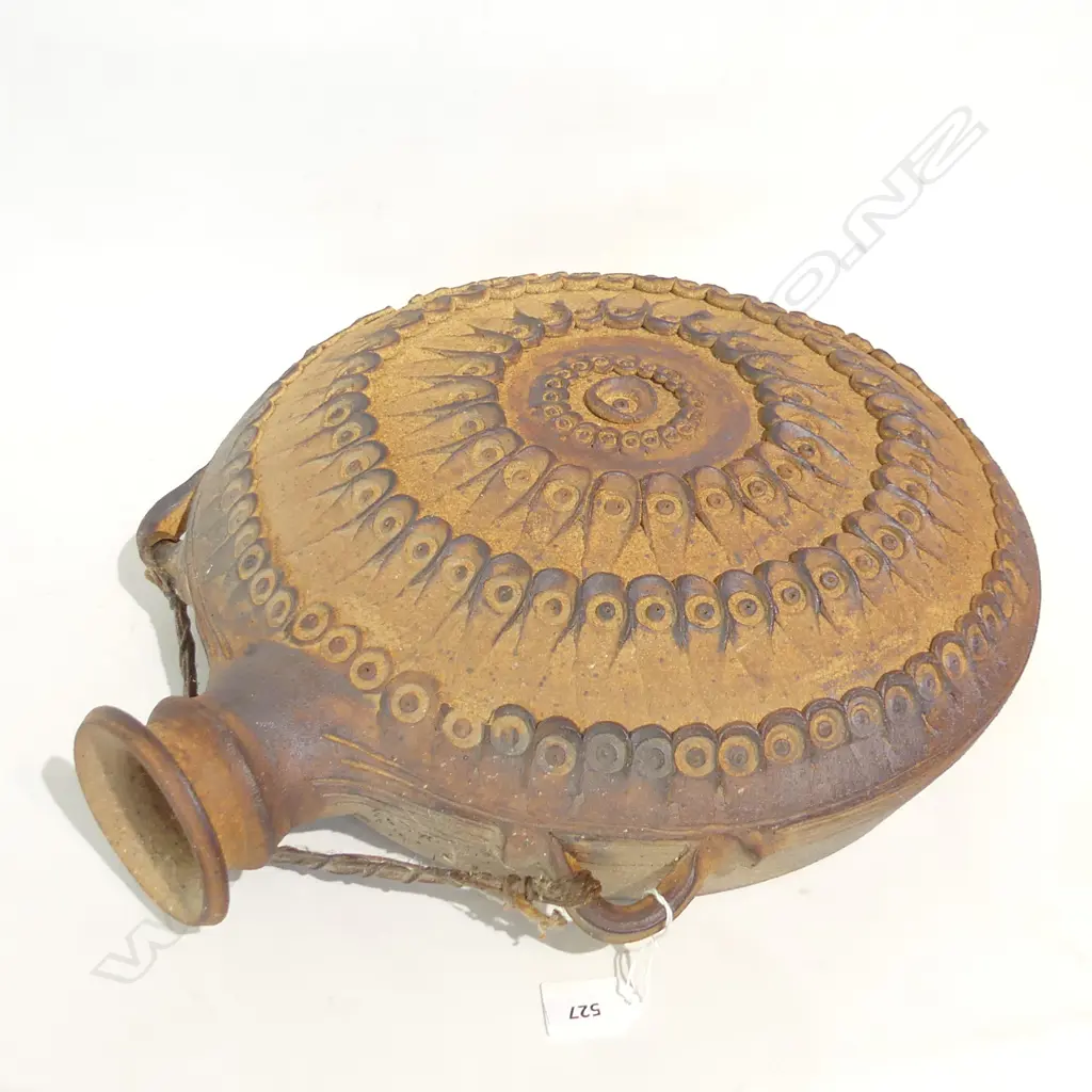 LARGE POTTERY HANGING FLASK H460 MM Image 1++