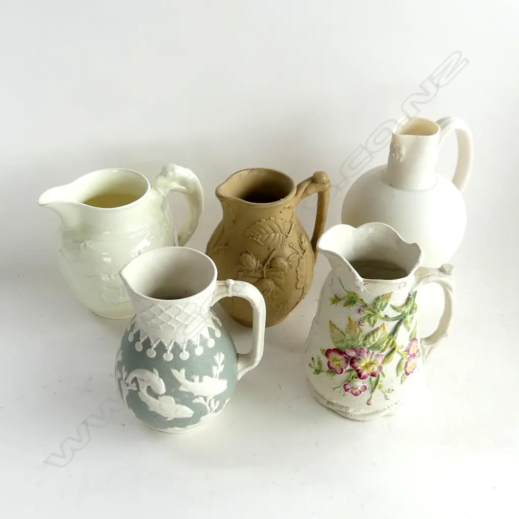 5 ASST. JUGS; 4 LATE 19thC PARIAN + WEDGWOOD HUNT JUG Image 1++