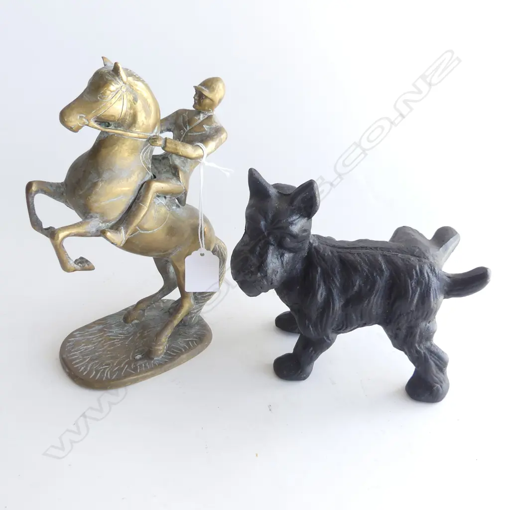 CAST IRON PEEING SCOTTIE DOG + BRASS MAN ON HORSE H.210mm Image 1++