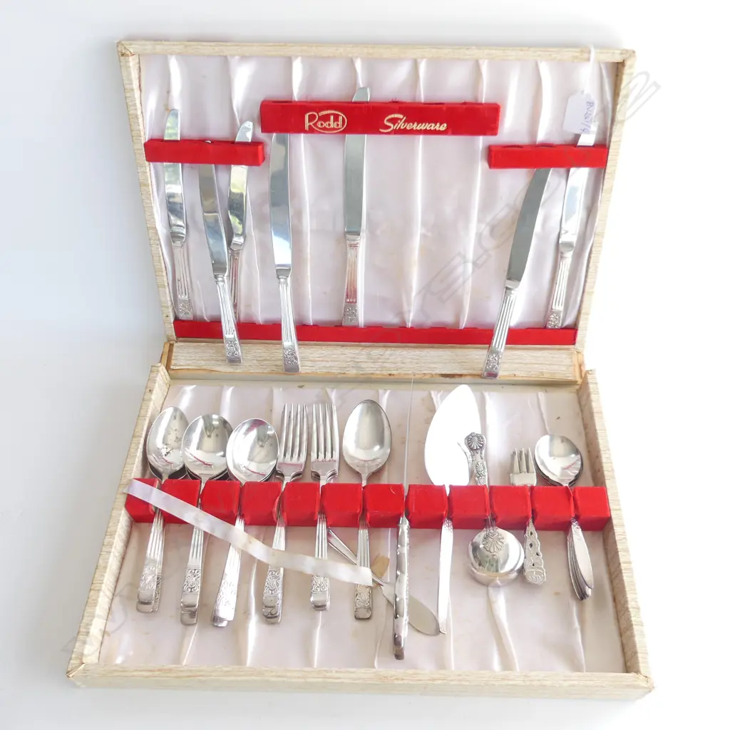 RODD EP CUTLERY SET (case af) Image 1++