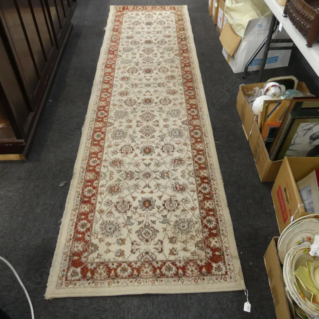BEIGE MACHINE KNOTTED RUNNER 3000x800mm STAINS & WEAR Image 1++