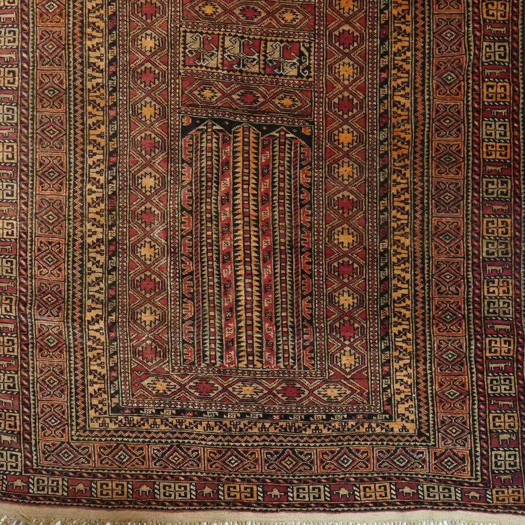 A semi-antique Turkmen Ersari rug, hand knotted all wool construction, Image 1++