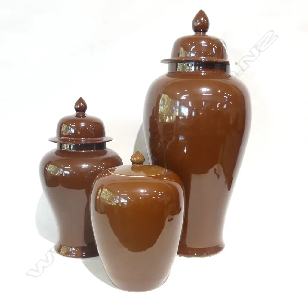 3 LIDDED CERAMIC GINGER JARS; BROWN GLAZE H.620mm Image 1++