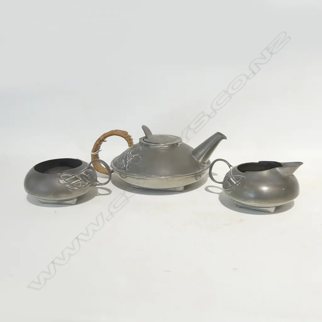 3 PCE TUDRIC PEWTER TEA SET Image 1++