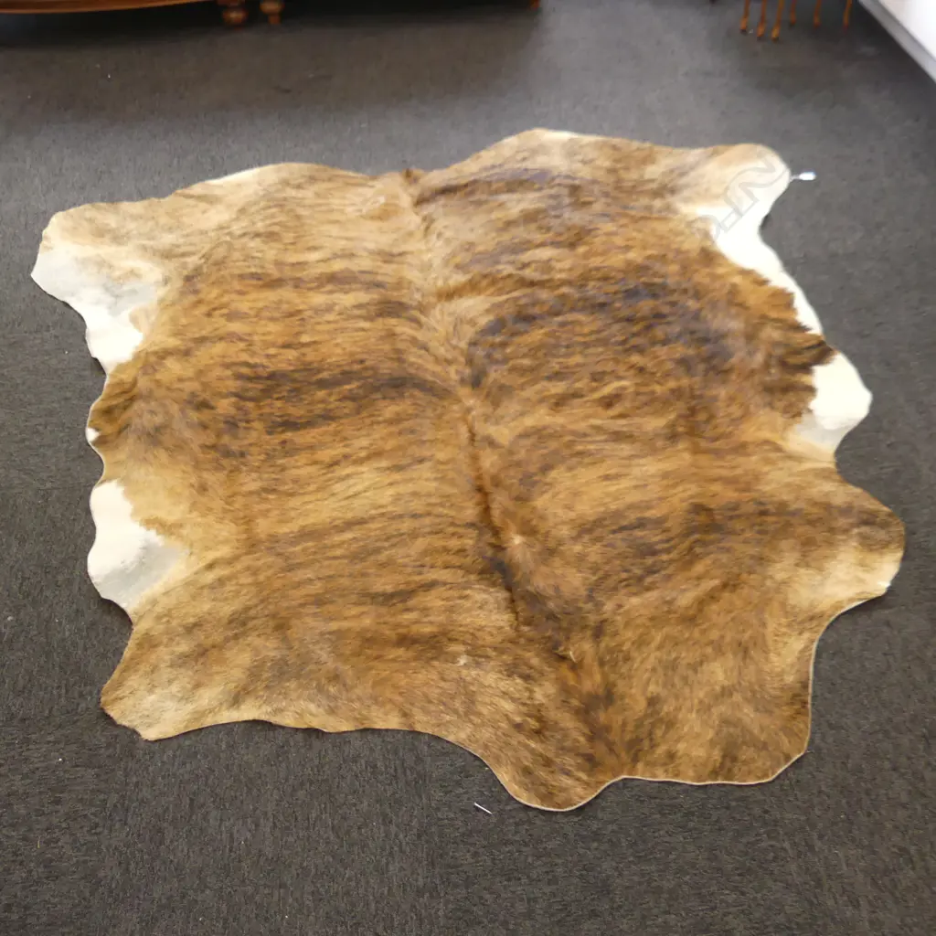 ANIMAL HIDE 1700 X 2400MM Image 1++