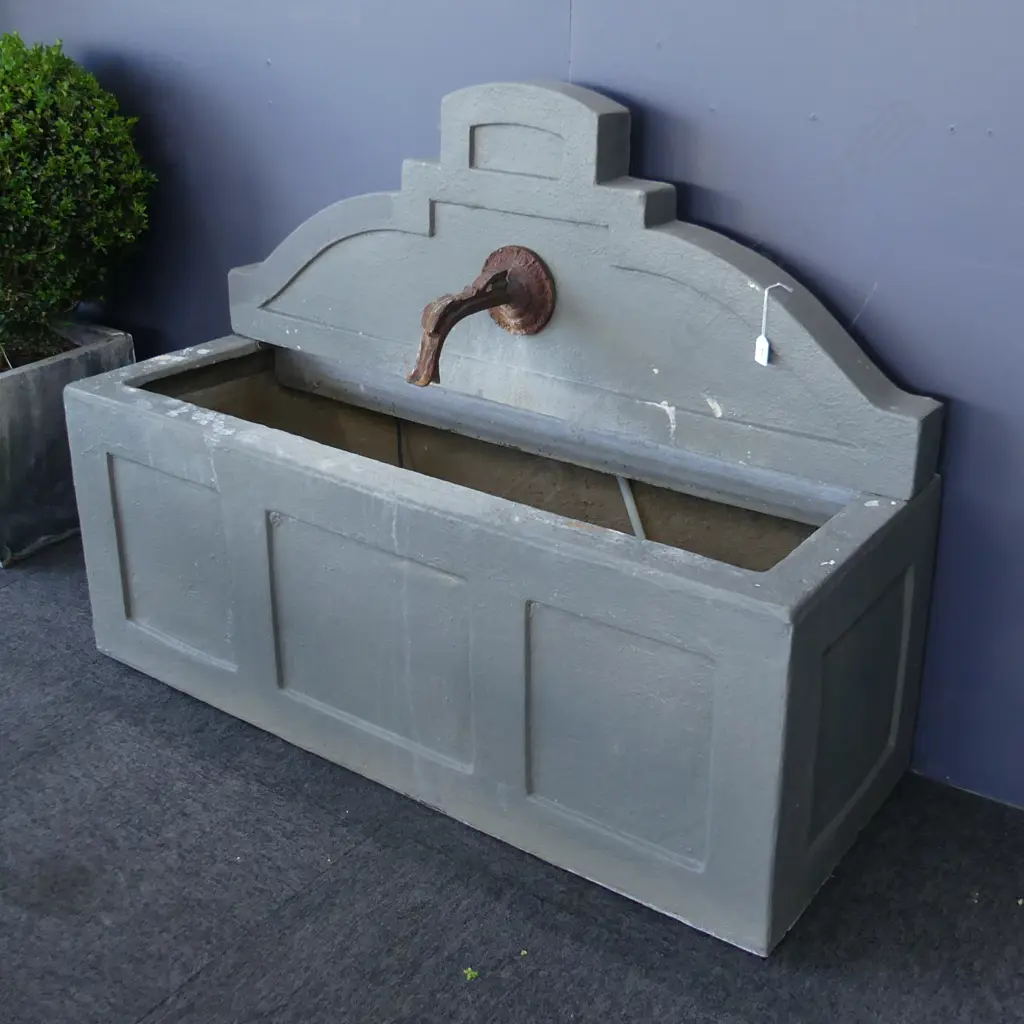 GREY PAINTED FIBREGLASS FOUNTAIN Image 1++