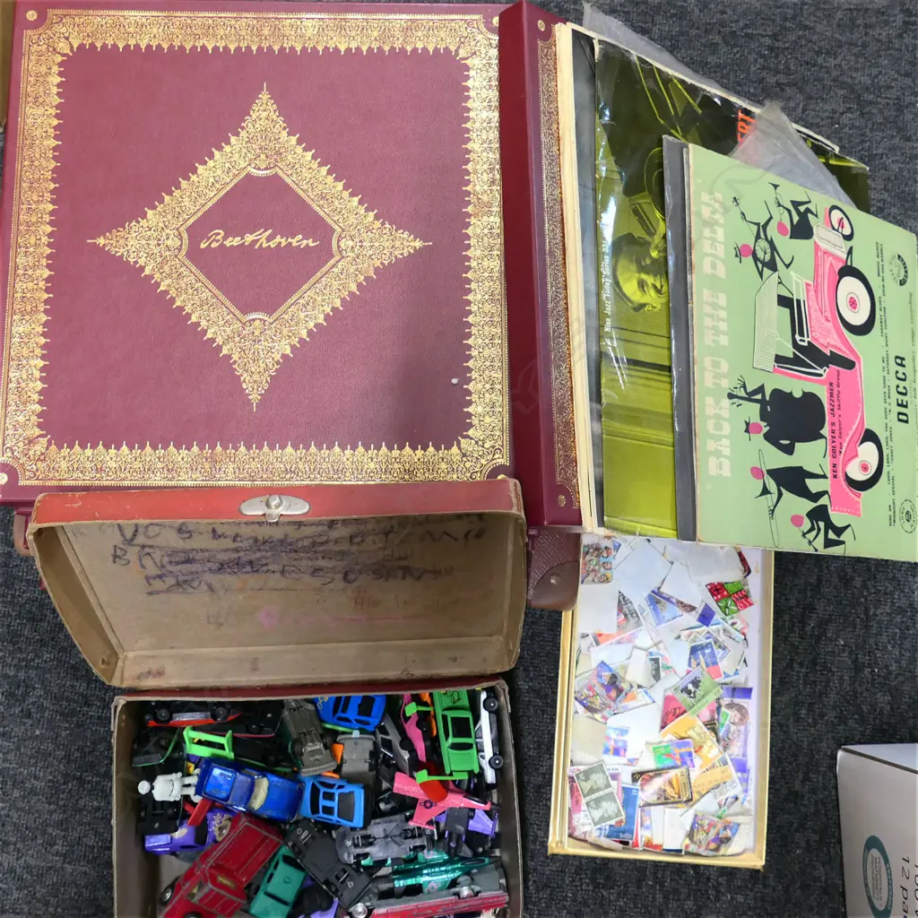 BOX LOT ASST. VINTAGE RECORDS, STAMPS Image 1++
