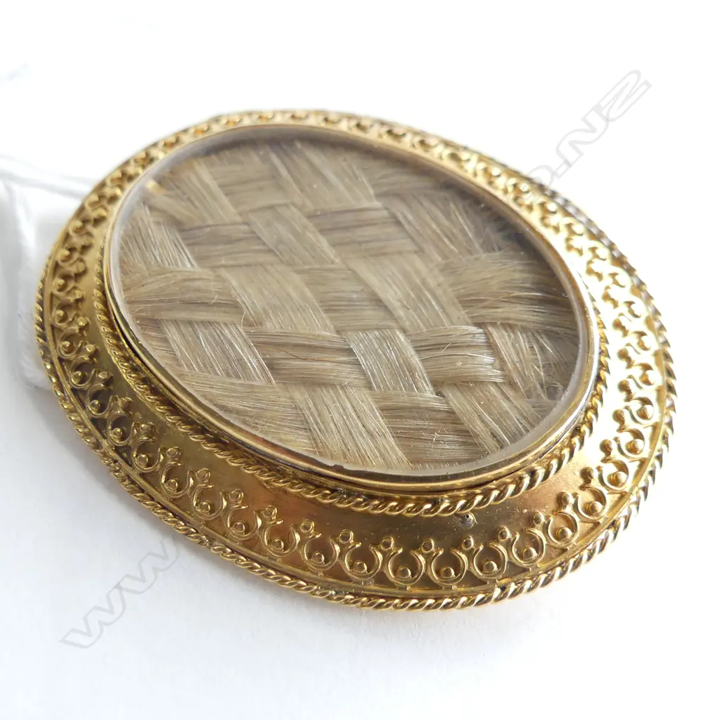 GEORGE COATES & CO. ANTIQUE 15ct GOLD MOURNING BROOCH 13.3gms total Image 1++