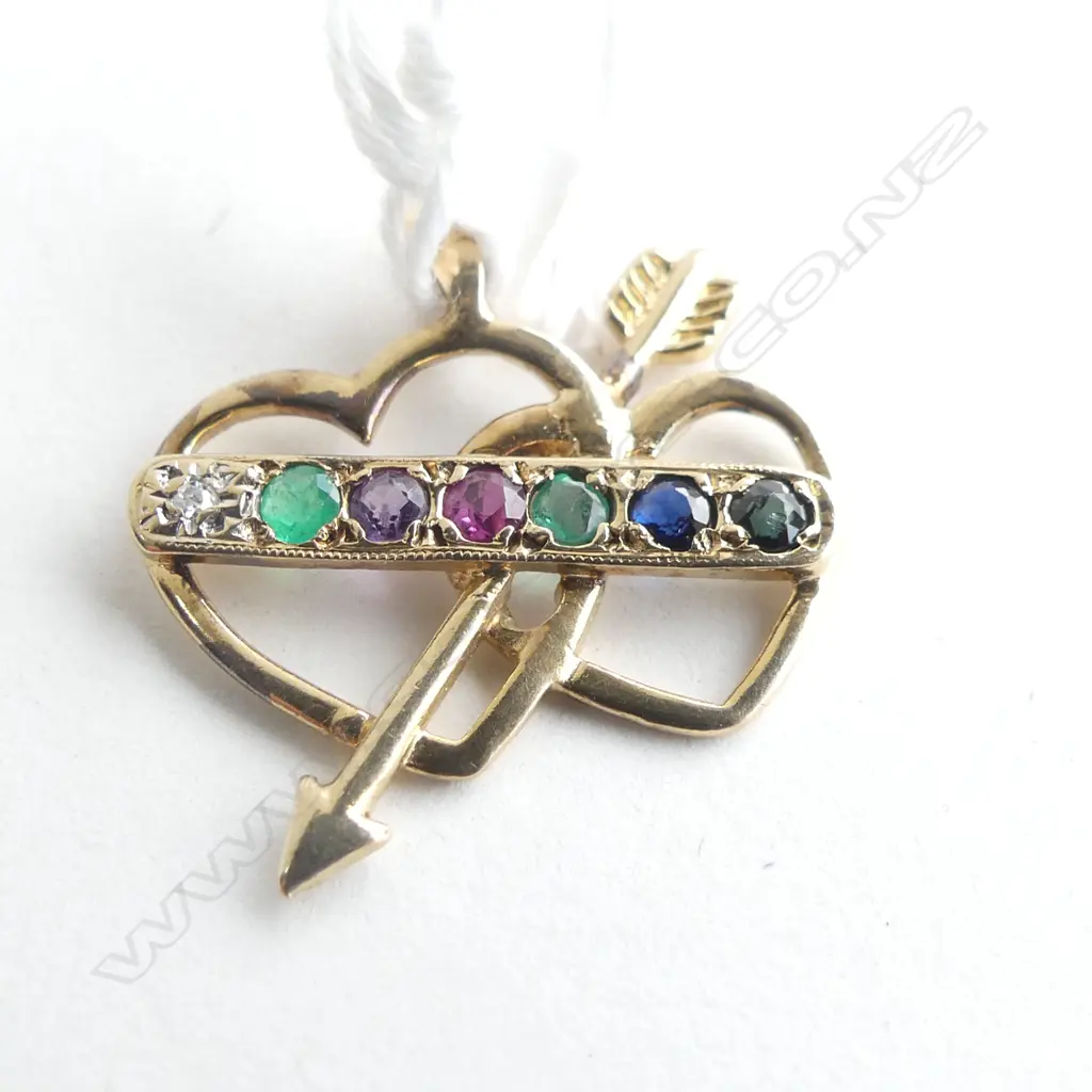 9CT YELLOW GOLD 2 HEART DEAREST PENDANT  Image 1++