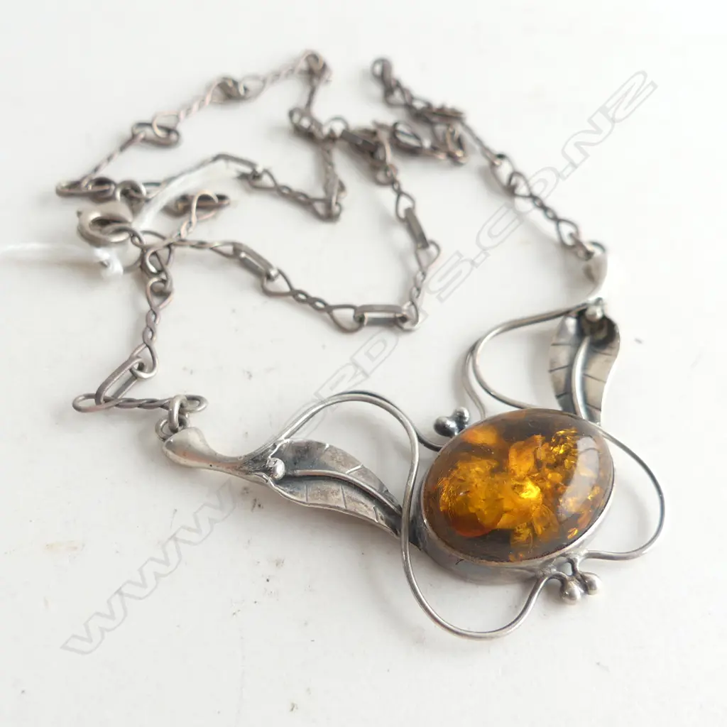 ART NOUVEAU 925 STG & AMBER NECKLACE Image 1++