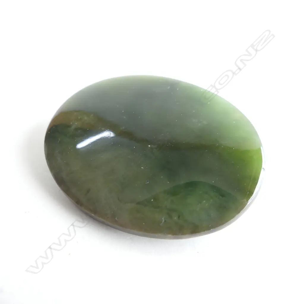 NZ POUNAMU (GREENSTONE) LG OVAL BROOCH 48 X 36MM Image 1++
