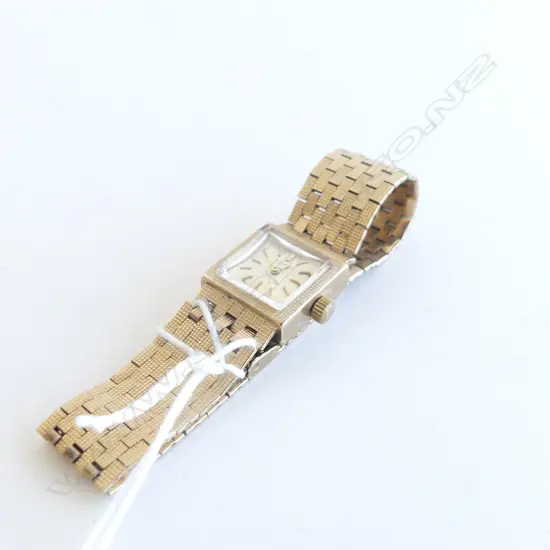 9CT GOLD VINTAGE LADIES WATCH 35.5 GRAMS