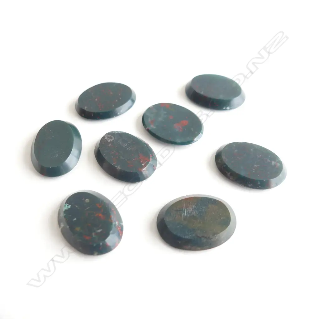 8 OVAL BLOOD STONES Image 1++