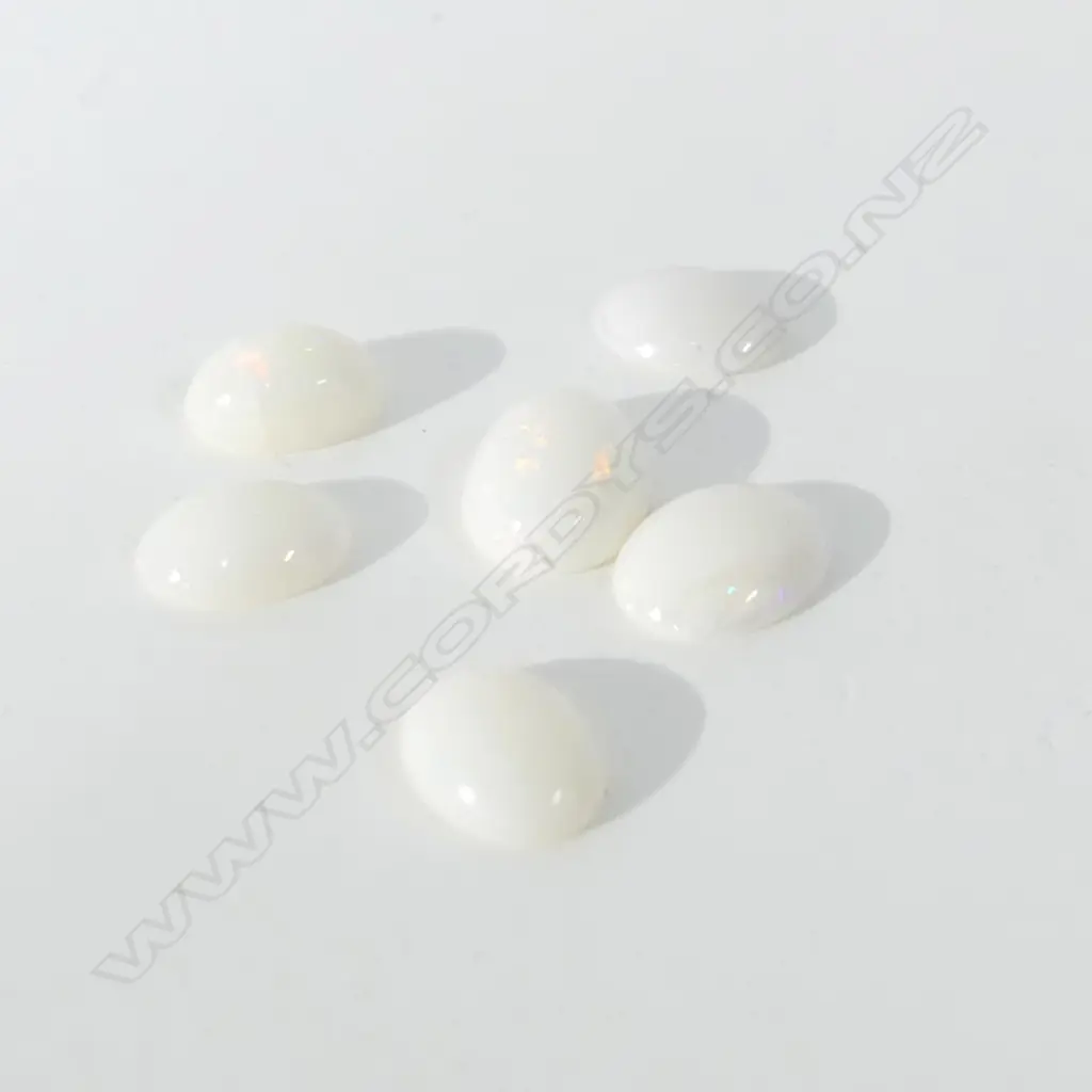 6 X 5.33CT MILKY OPALS, OVAL SHAPE Image 1++