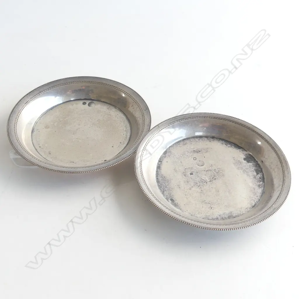 2 EGYPTIAN SILVER COASTERS D 100 MM 127 GM Image 1++