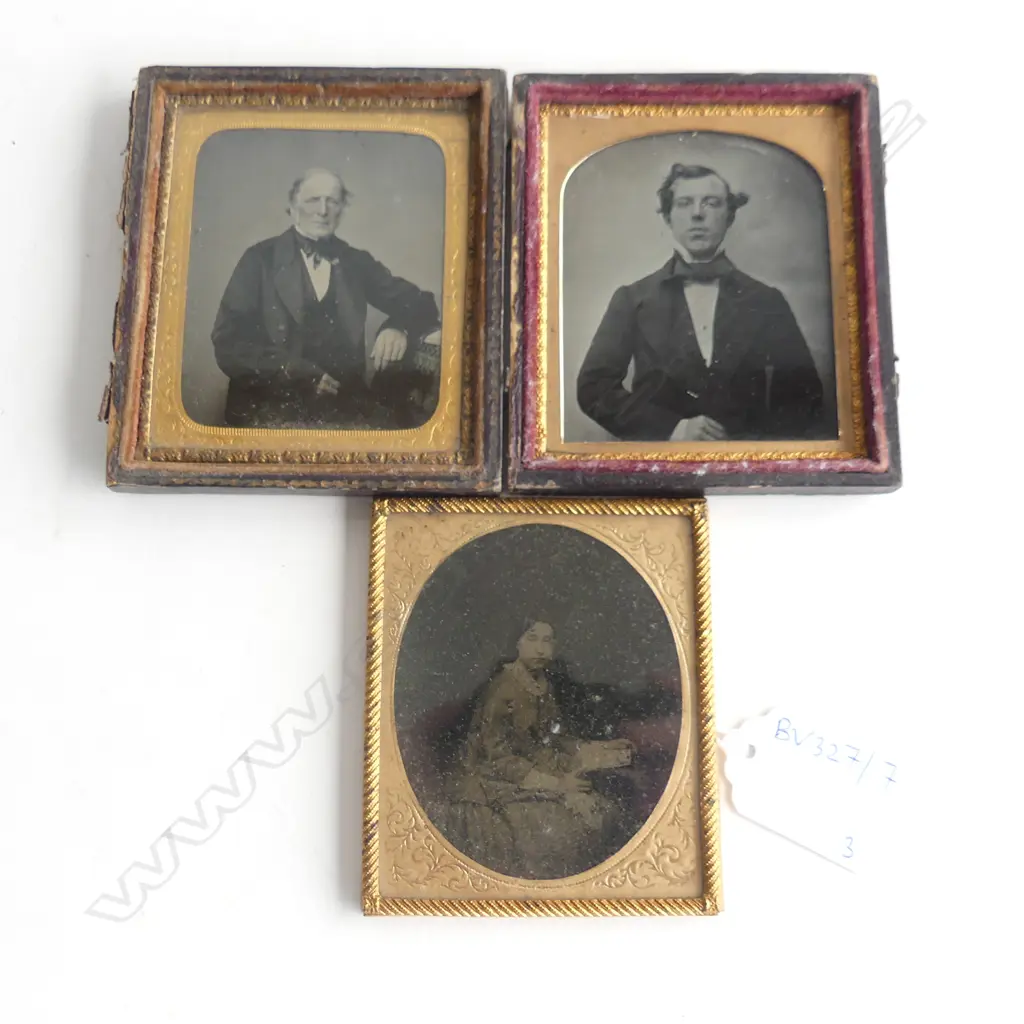 3 DAGUERREOTYPES; YOUNG MAN, OLD GENT, WOMAN H.95mm Image 1++