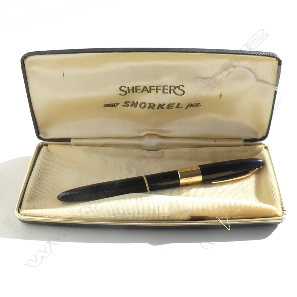 VINTAGE SHEAFFER'S SNORKEL PEN - IN ORIGINAL CASE WITH INSTRUCTIONS Image 1++