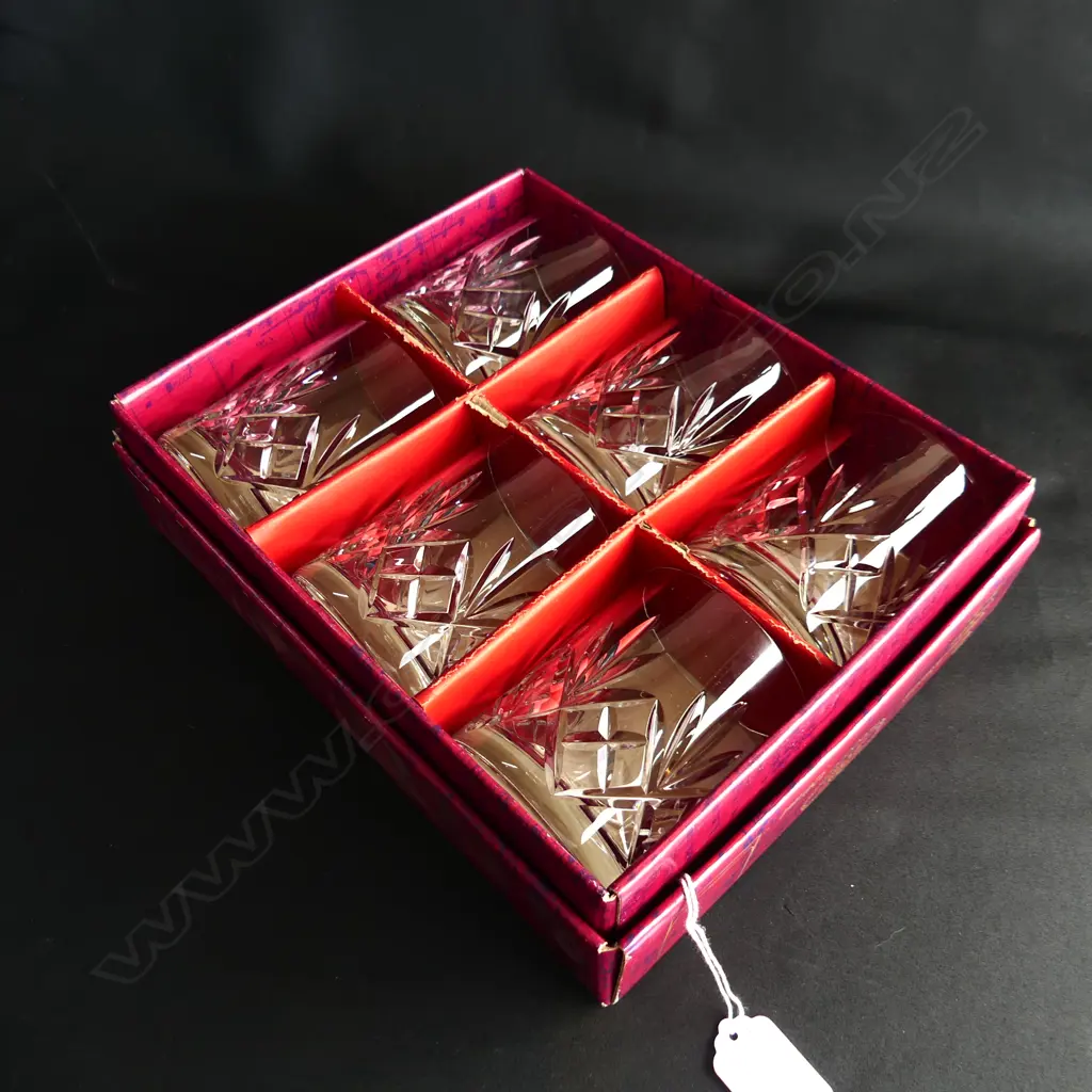 BOXED SET OF 6 BOHEMIA WHISKY TUMBLERS Image 1++